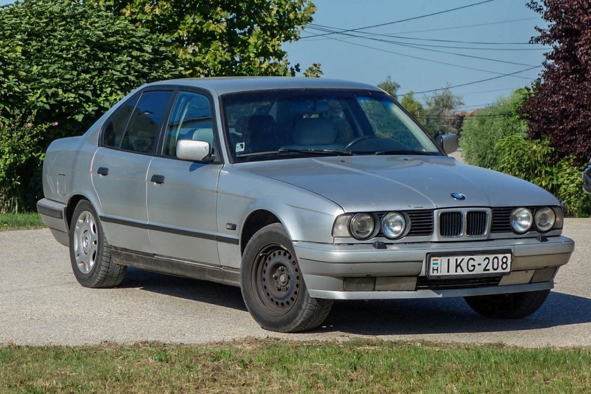 BMW 5-ÖS SOROZAT