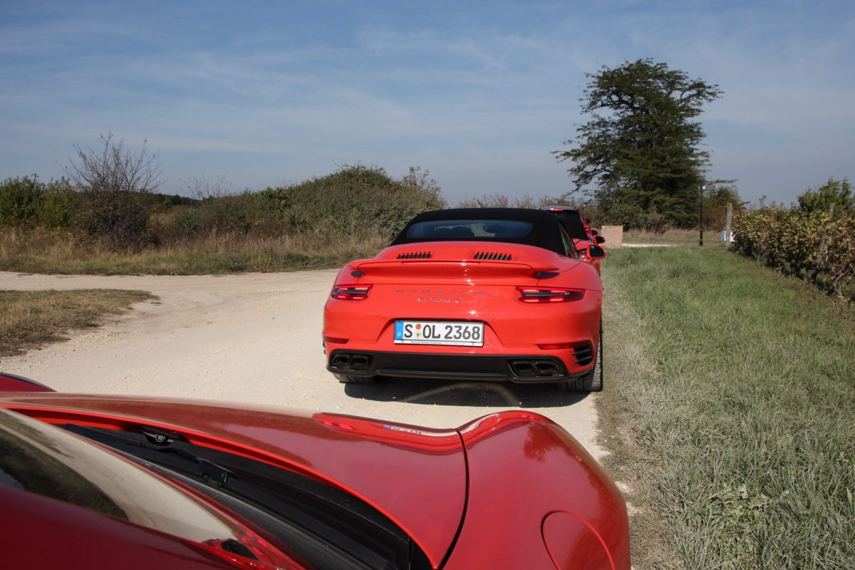 PORSCHE