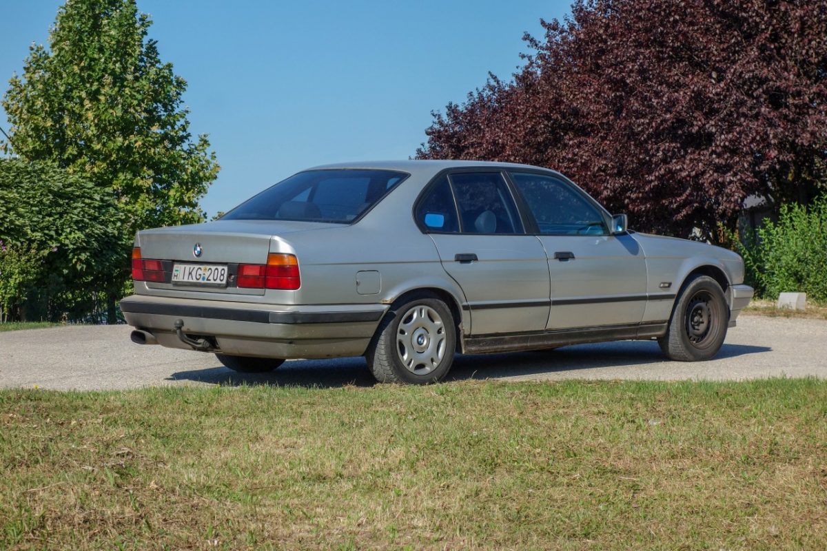 BMW 5-ÖS SOROZAT