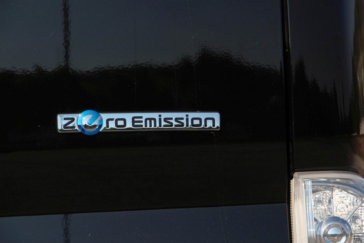 NISSAN NV200