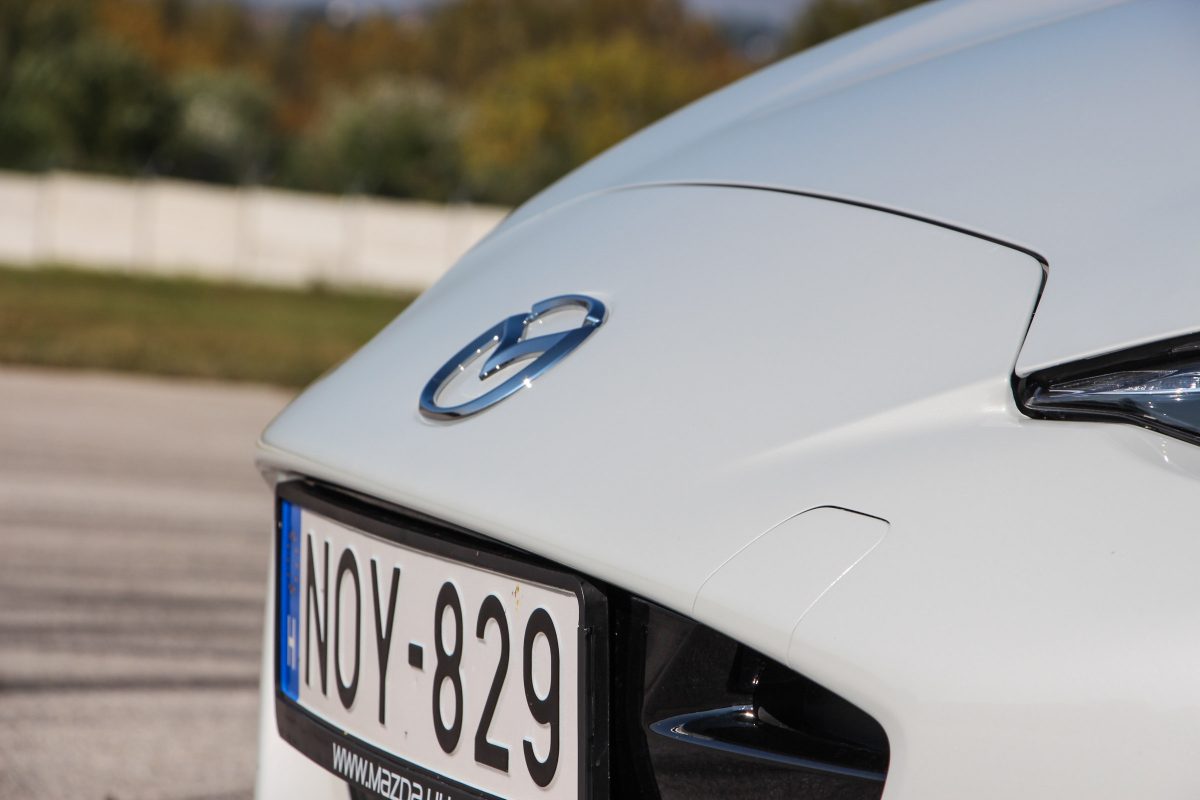 MAZDA MX-5