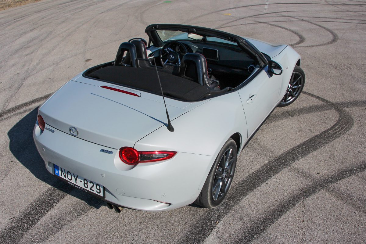 MAZDA MX-5