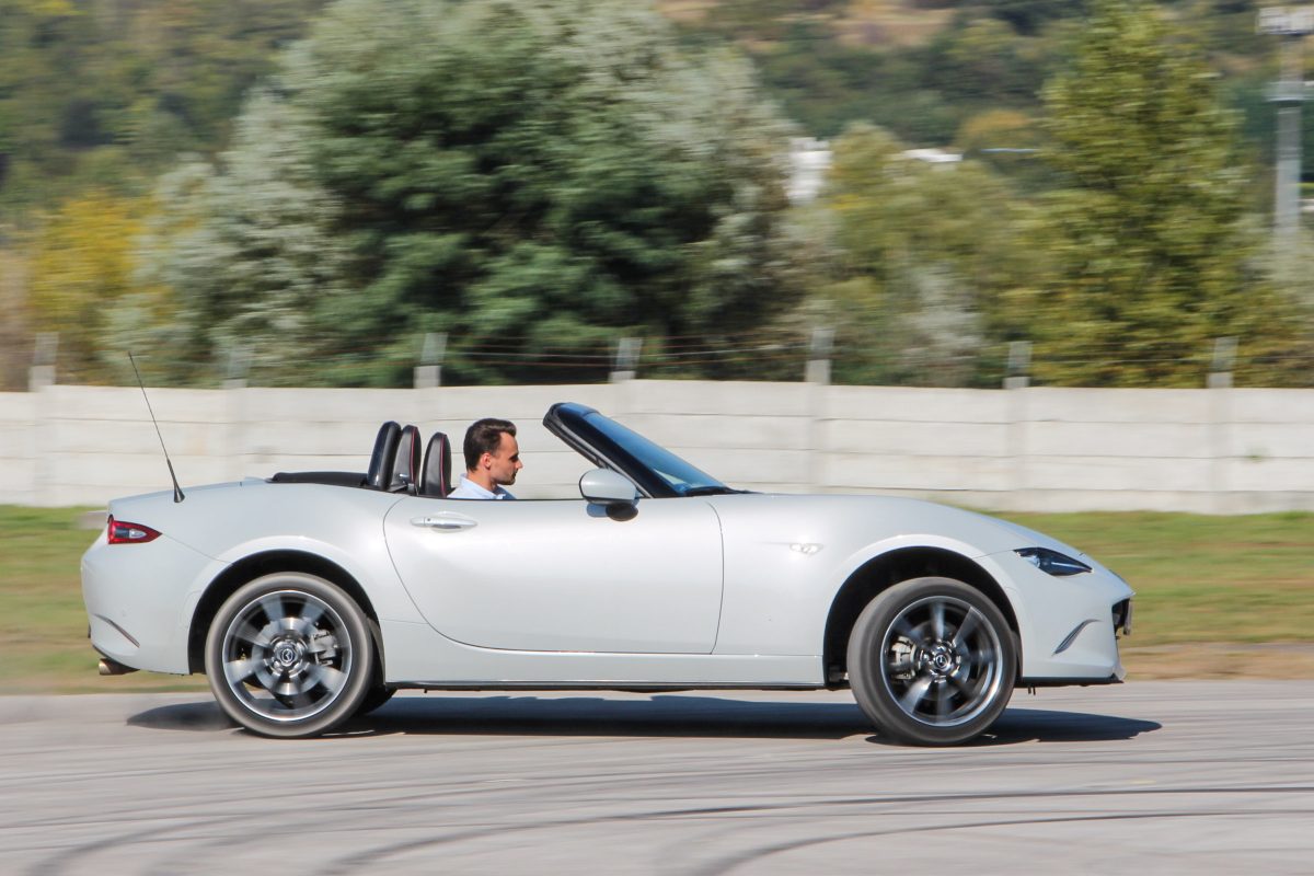 MAZDA MX-5