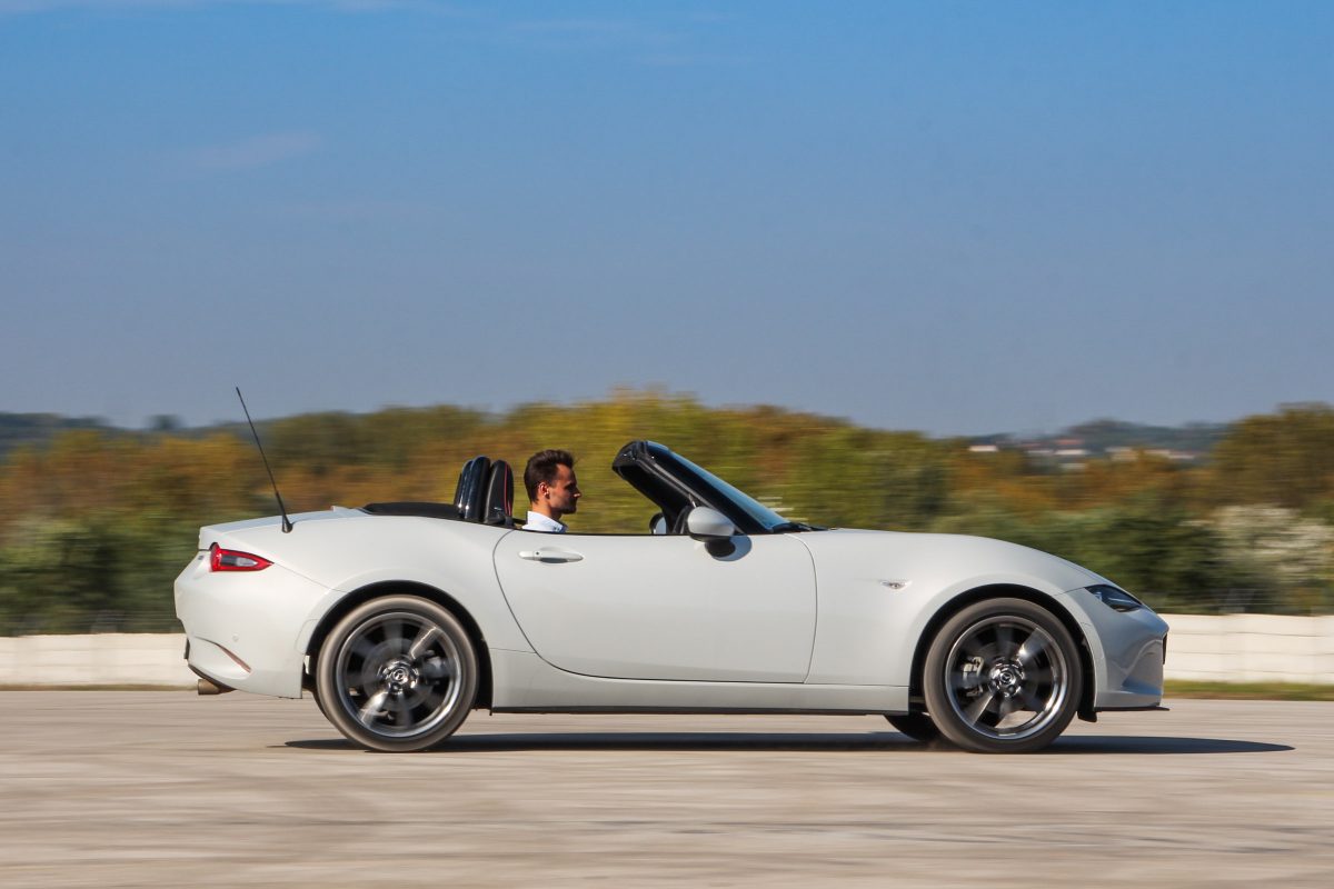 MAZDA MX-5