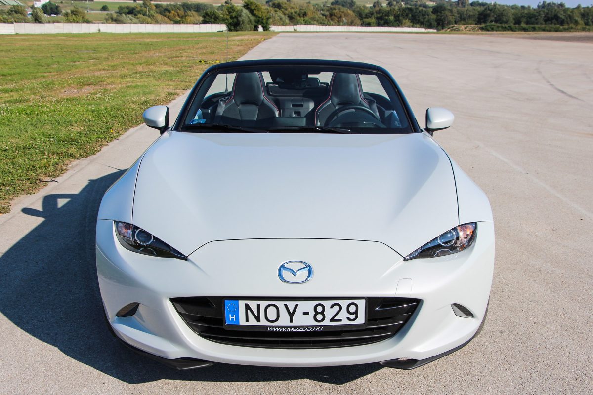 MAZDA MX-5