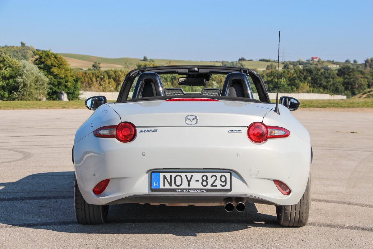 MAZDA MX-5