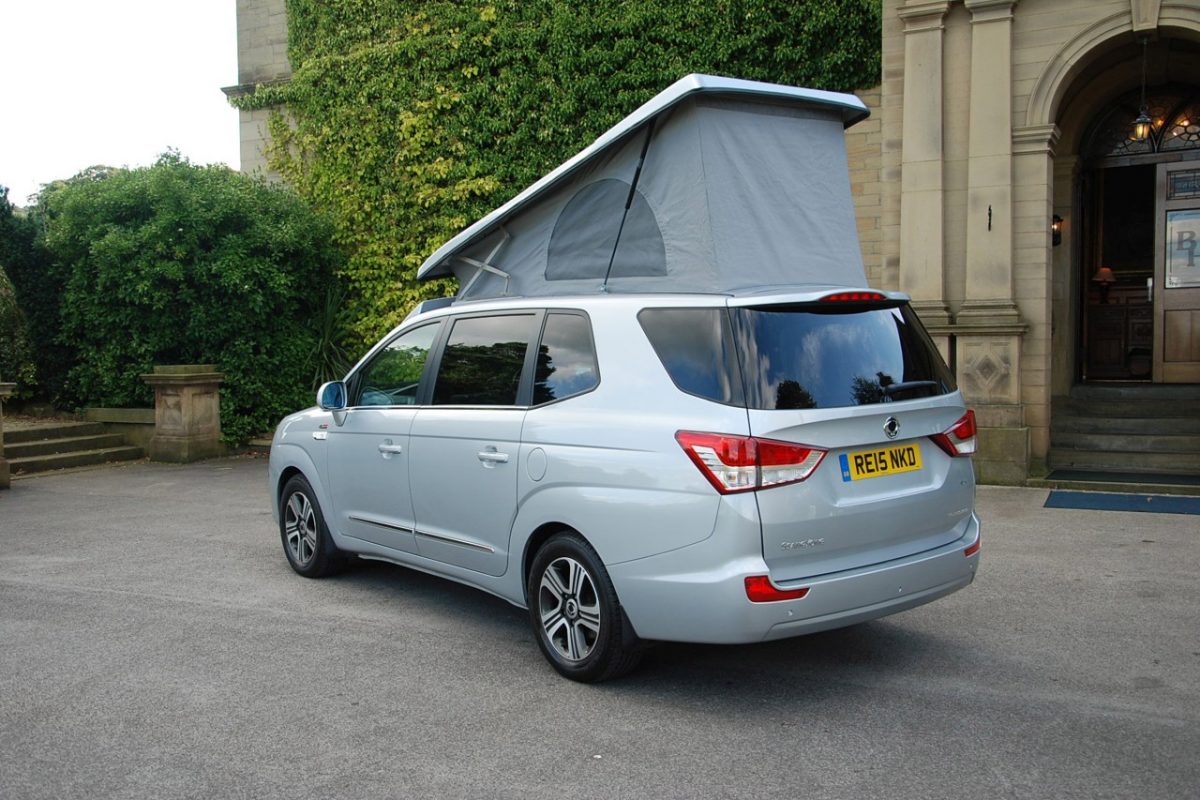 SSANGYONG RODIUS