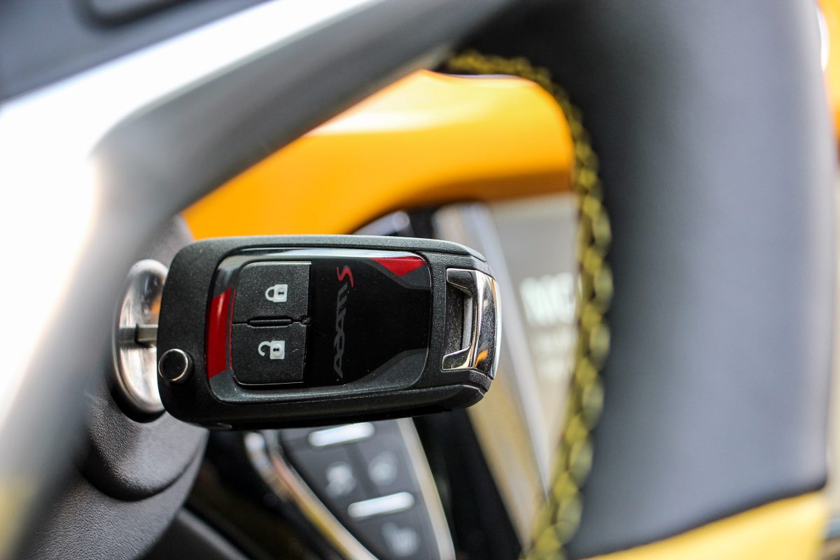 OPEL ADAM