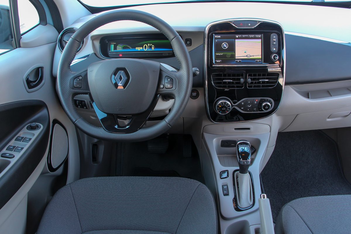 RENAULT ZOE