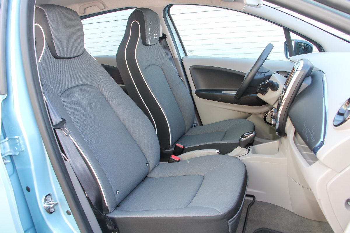 RENAULT ZOE