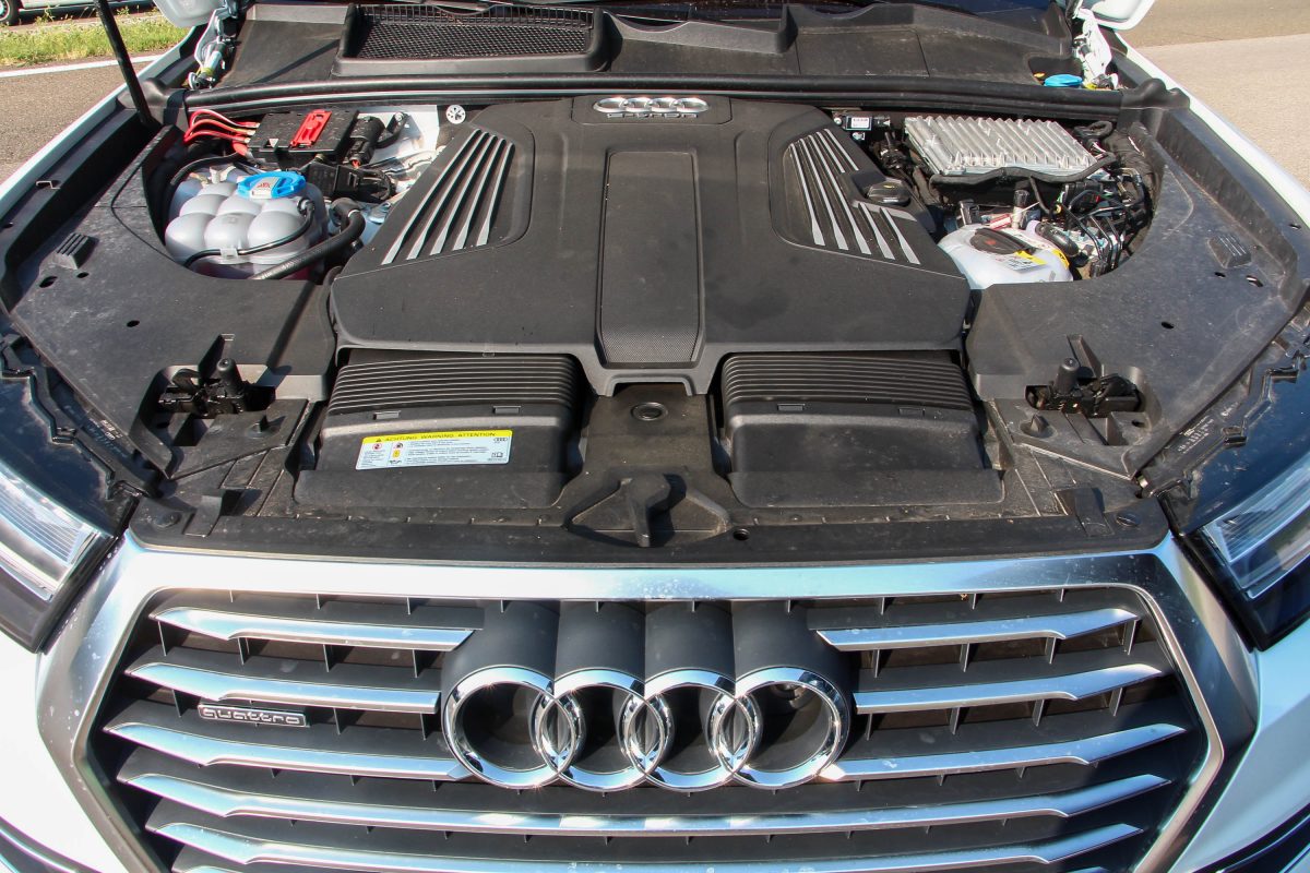 AUDI