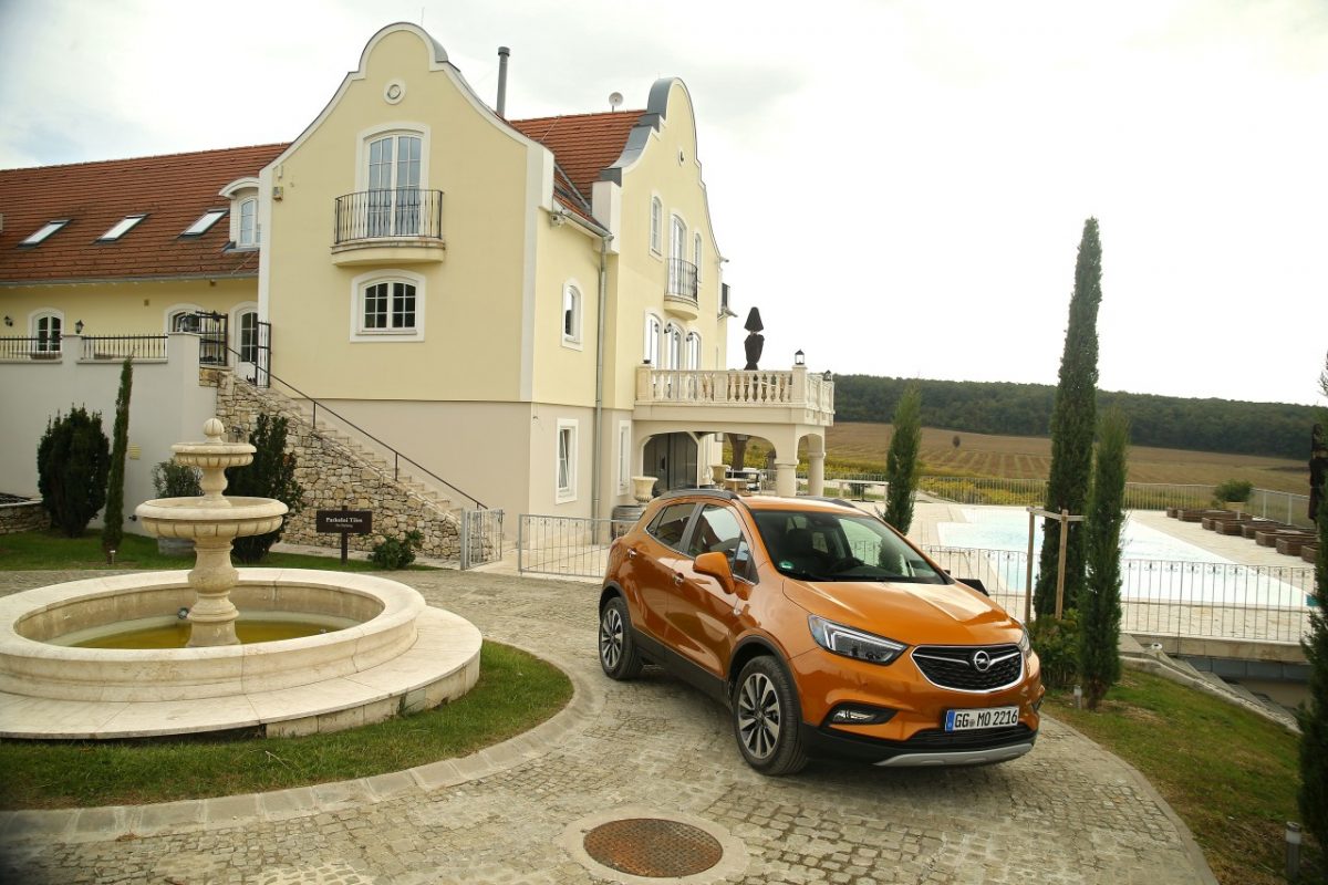 OPEL MOKKA