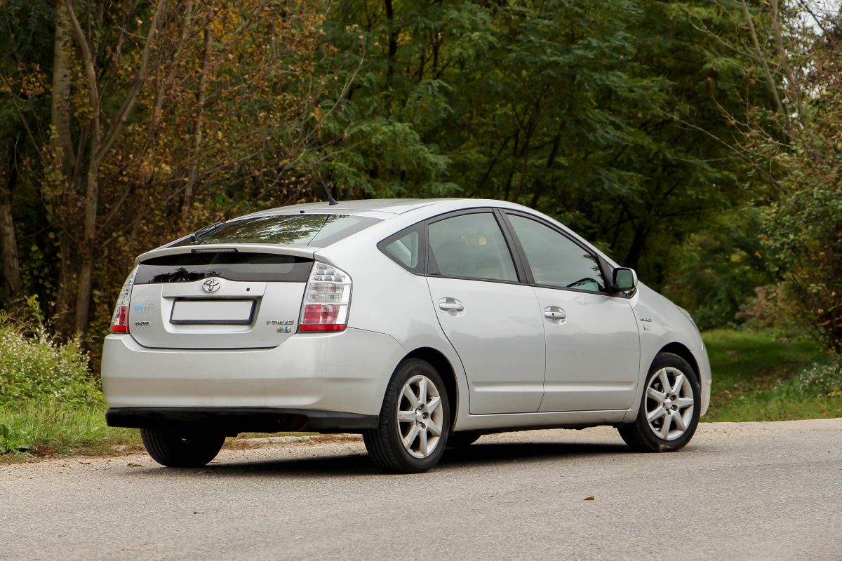 TOYOTA PRIUS