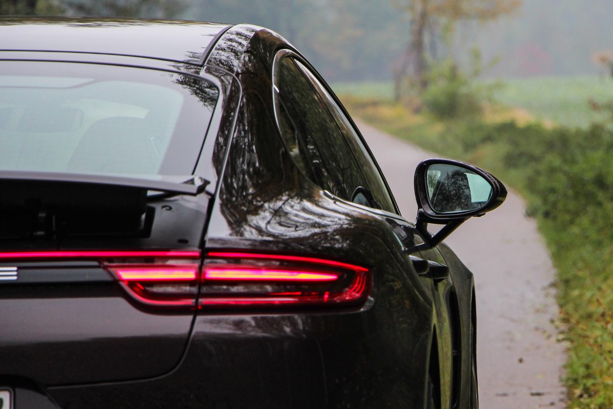 PORSCHE PANAMERA