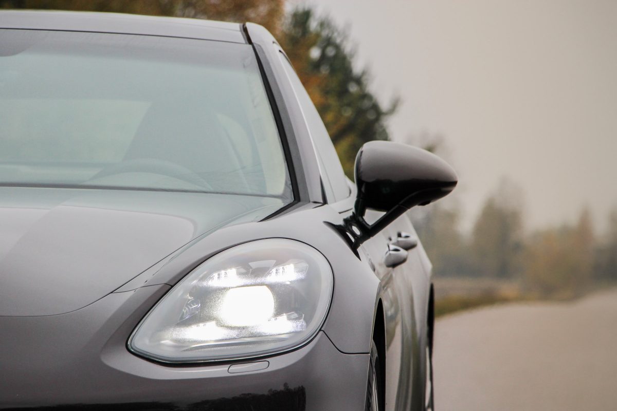 PORSCHE PANAMERA