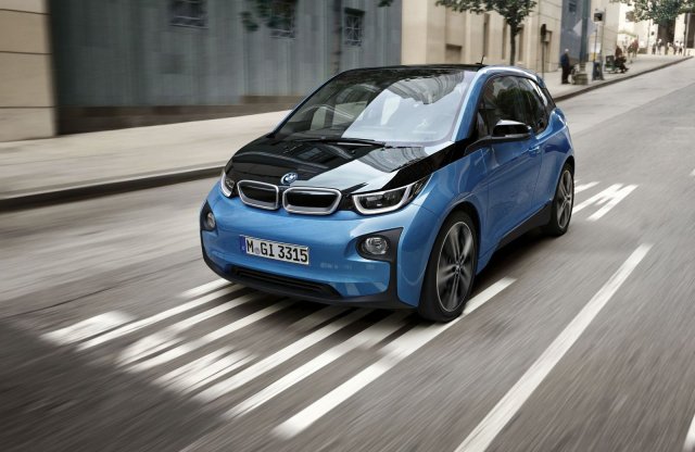 Hivatalos: 300 kilométer hatótávot is tudhat a BMW i3