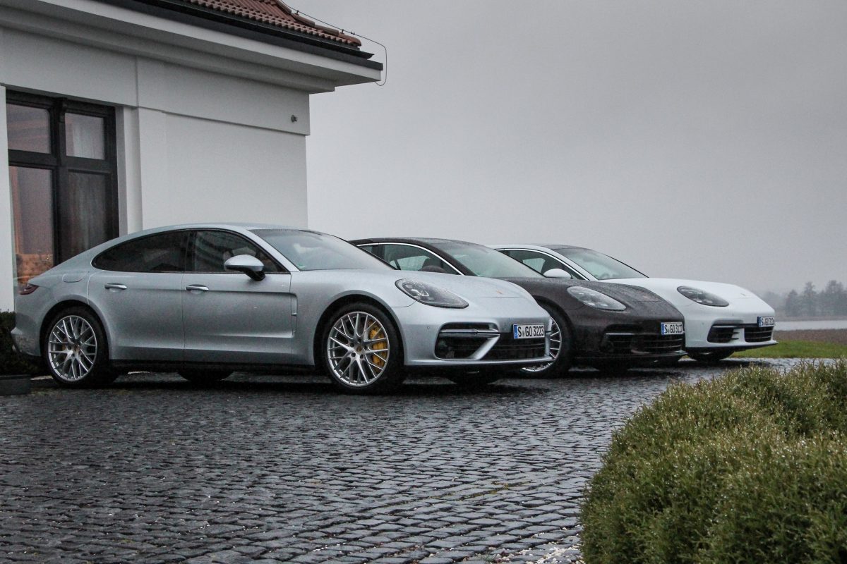 PORSCHE PANAMERA