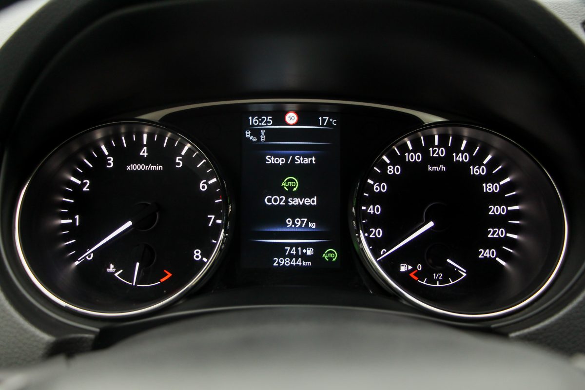 NISSAN X-TRAIL