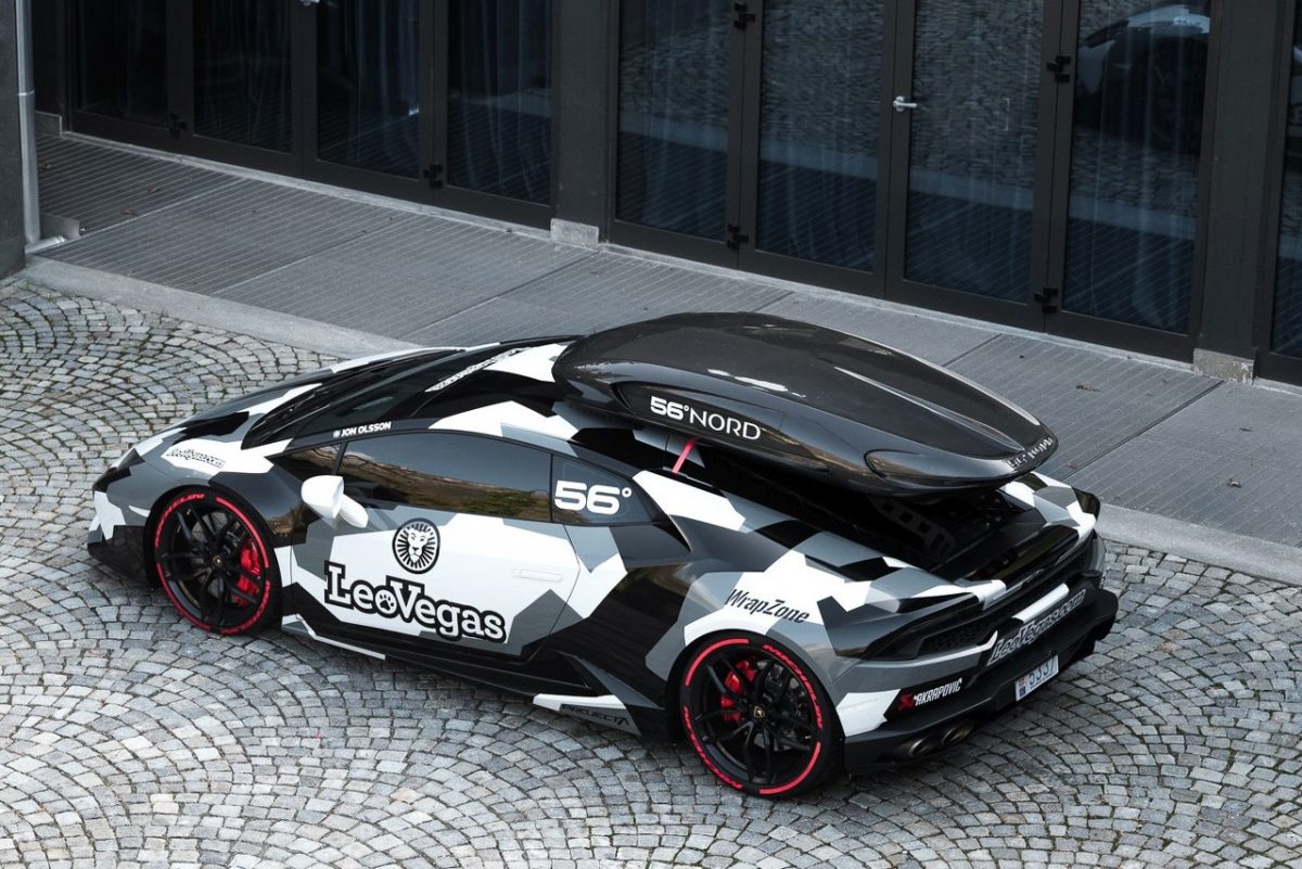 LAMBORGHINI