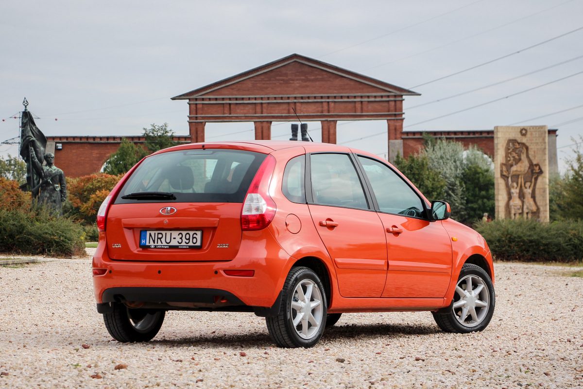 LADA KALINA