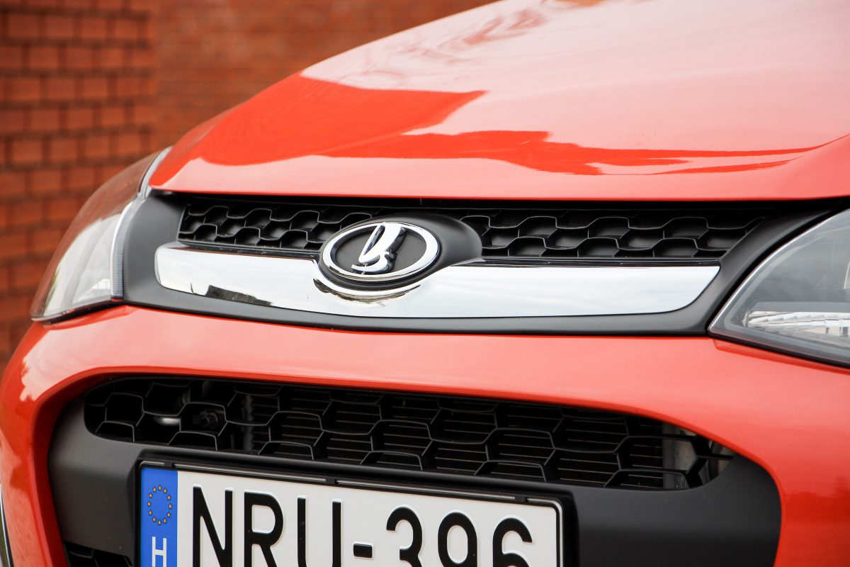 LADA KALINA