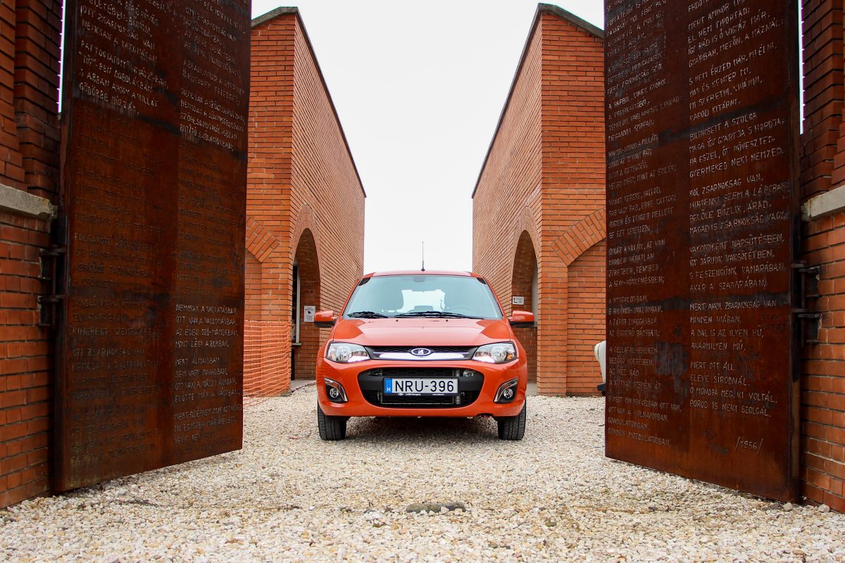 LADA KALINA