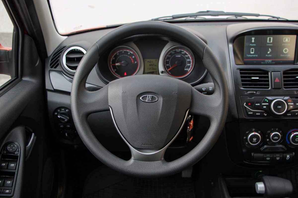 LADA KALINA