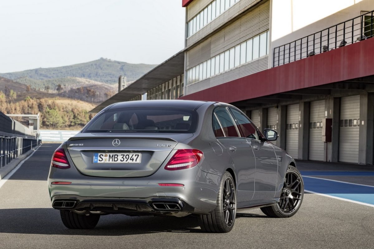 MERCEDES-AMG E-OSZTÁLY