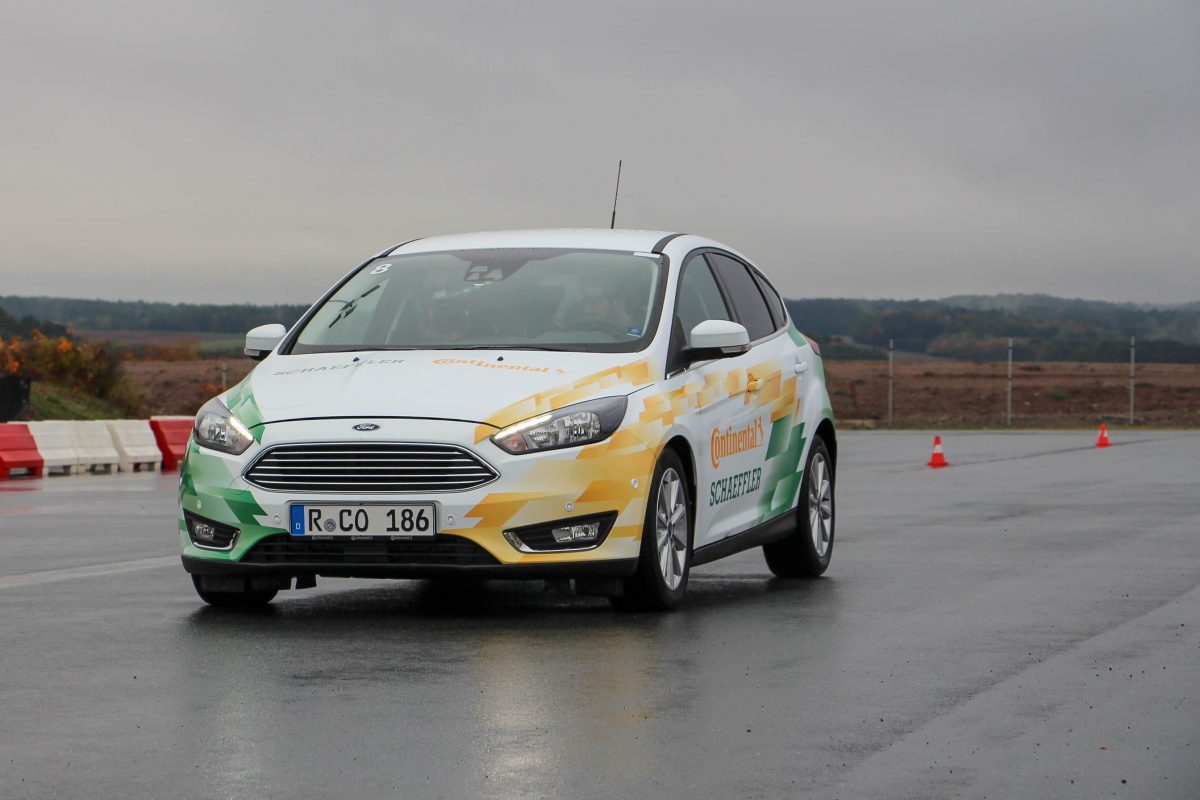 FORD FOCUS