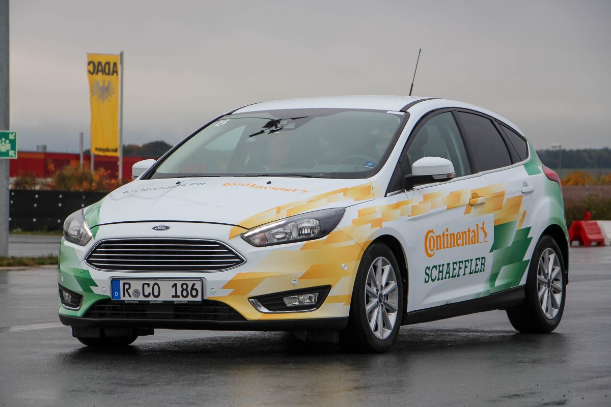 FORD FOCUS