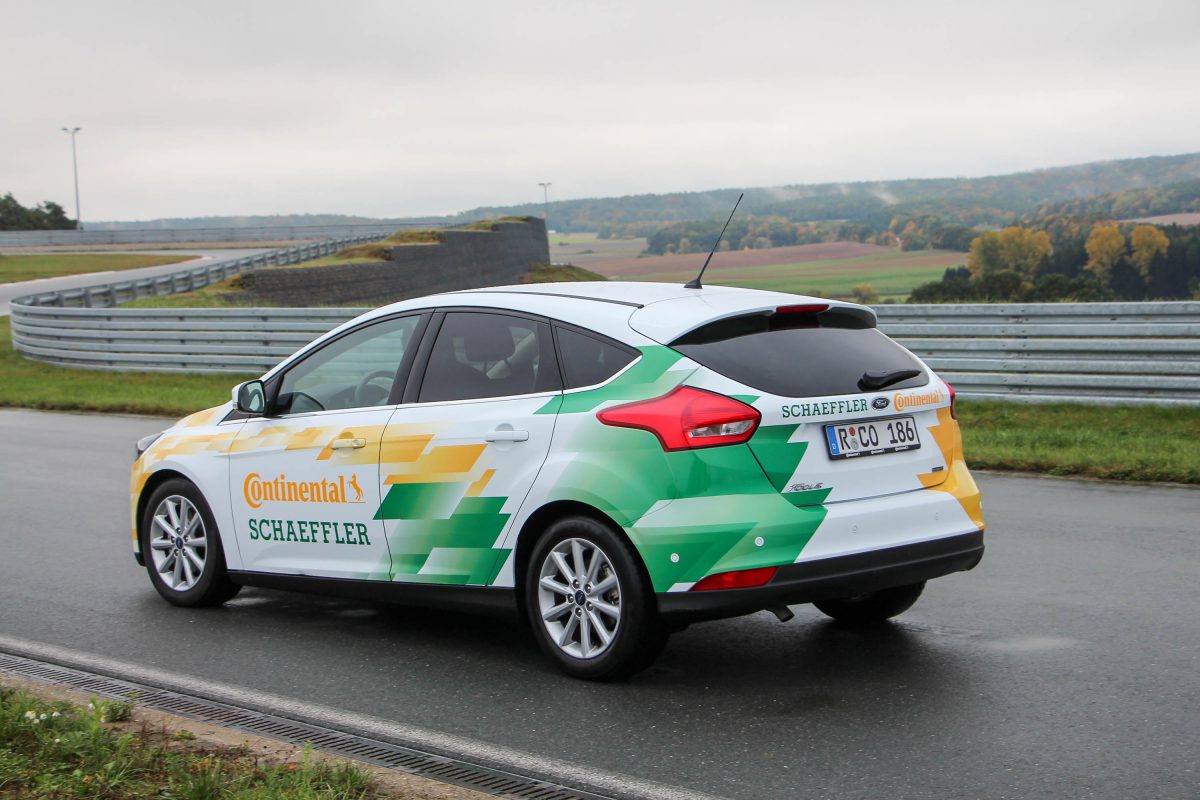 FORD FOCUS