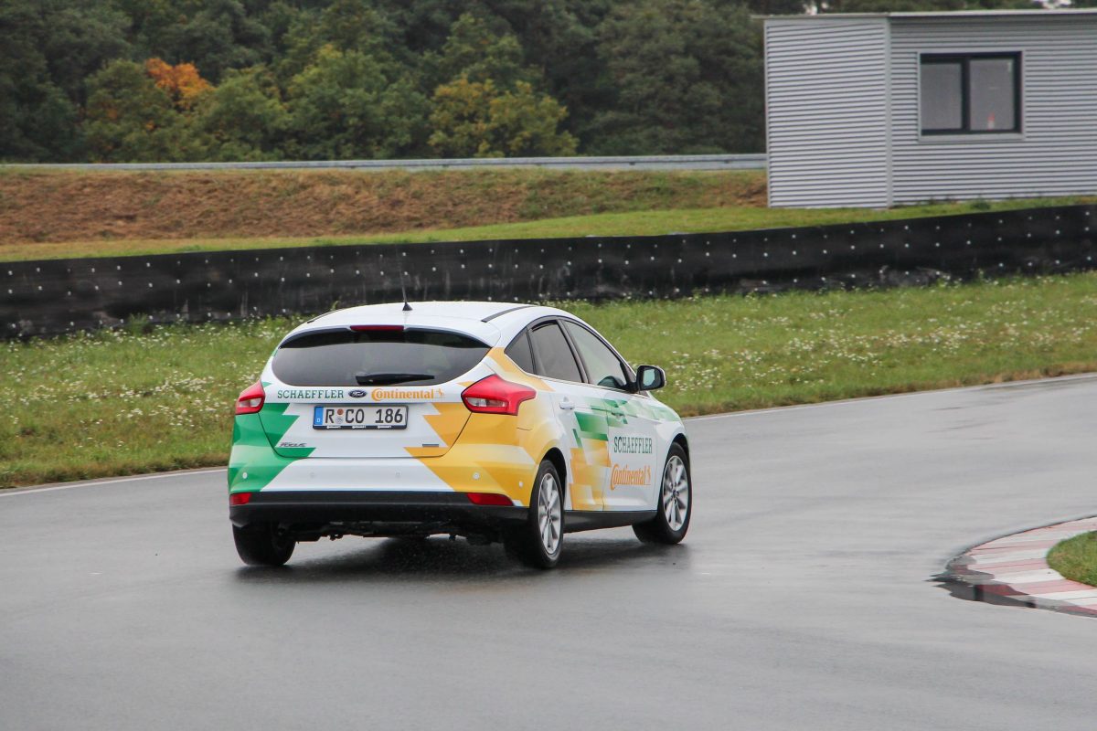 FORD FOCUS