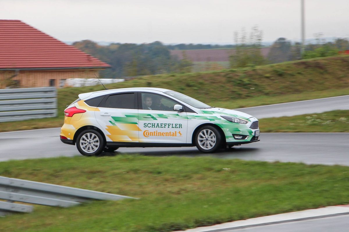 FORD FOCUS
