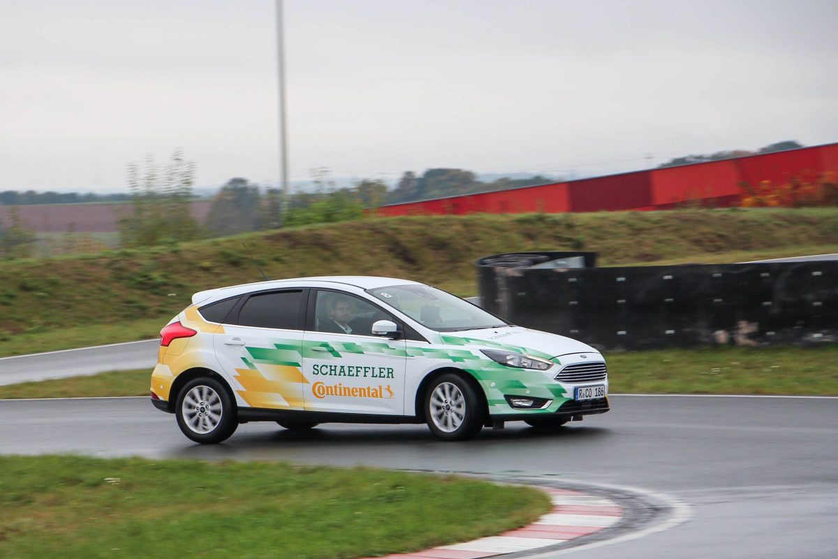 FORD FOCUS
