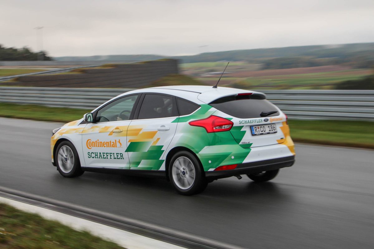 FORD FOCUS