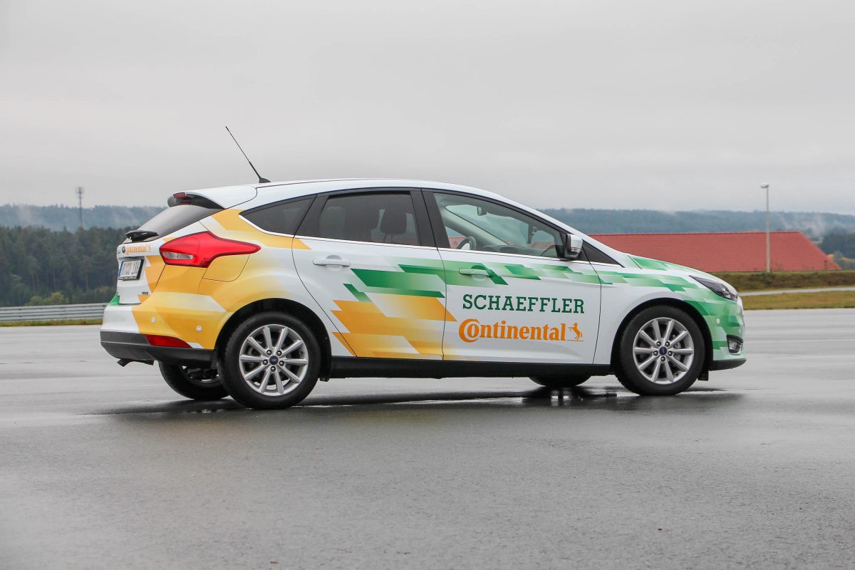 FORD FOCUS