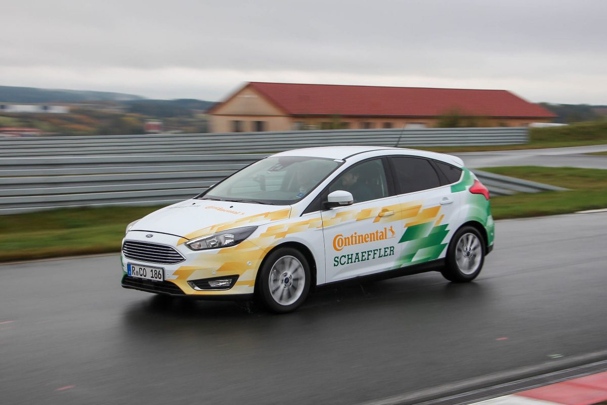 FORD FOCUS