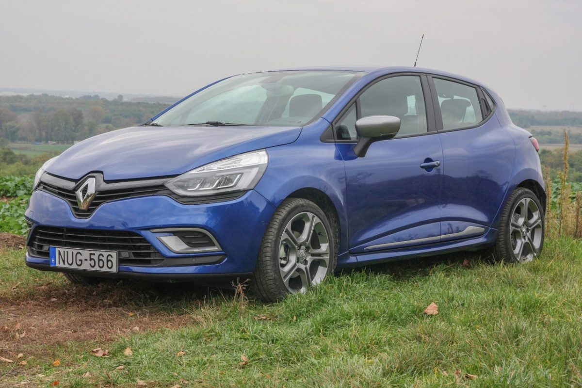 RENAULT CLIO