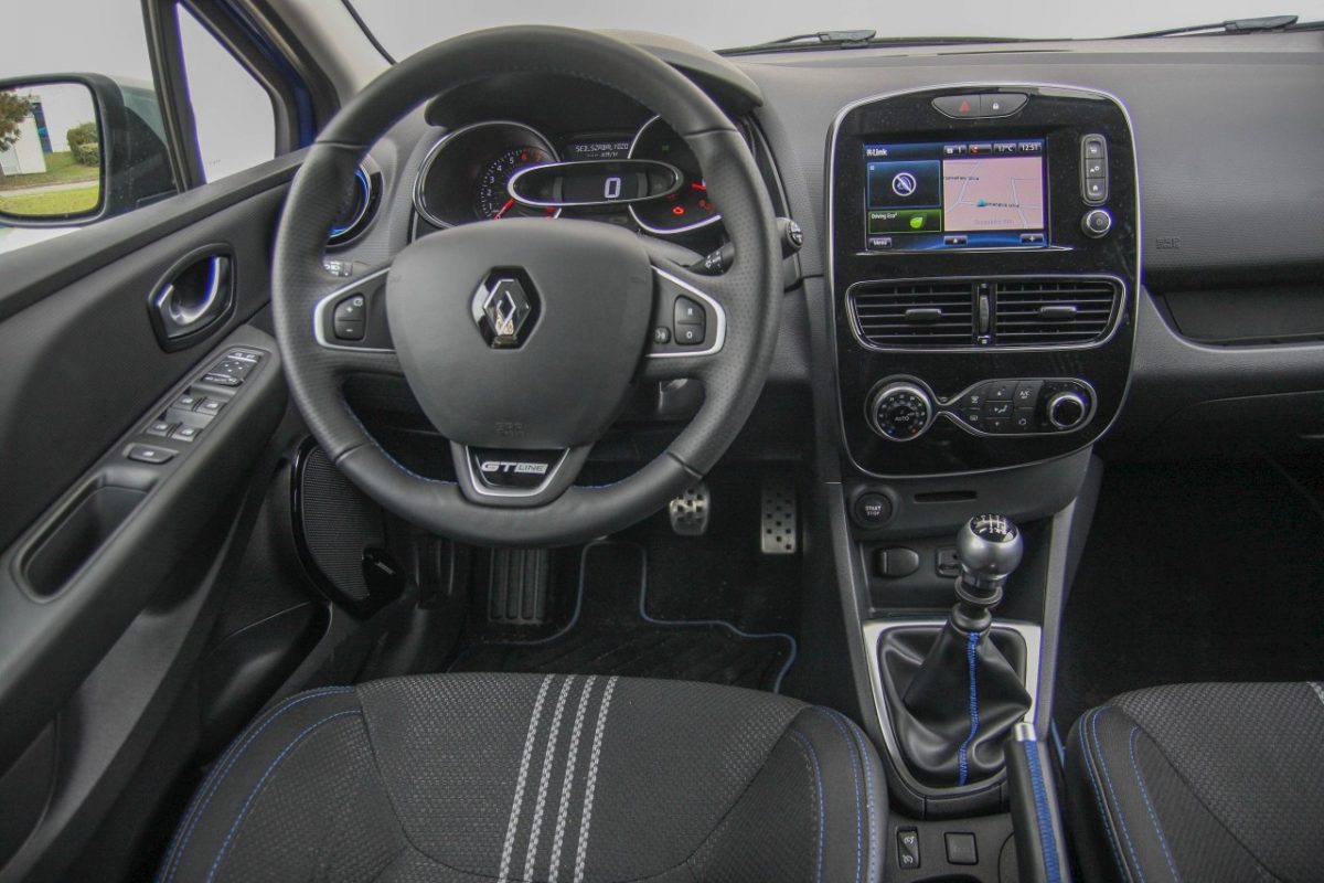 RENAULT CLIO