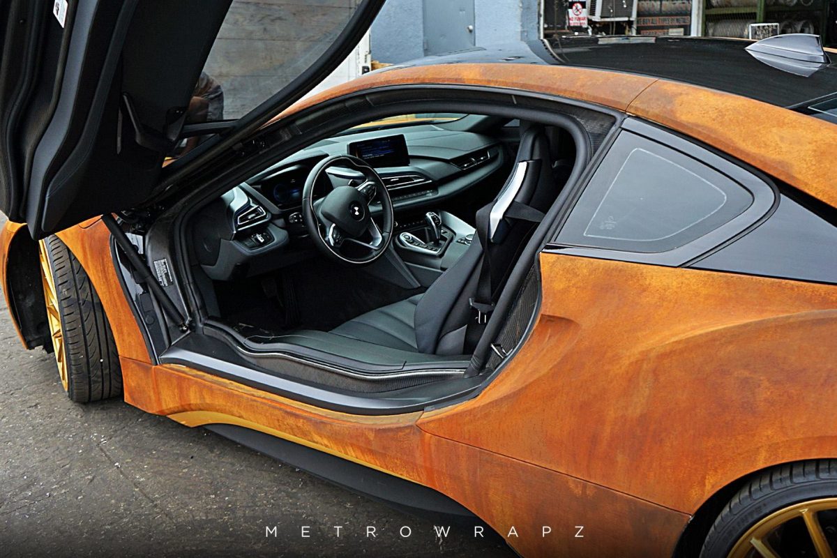 BMW I8