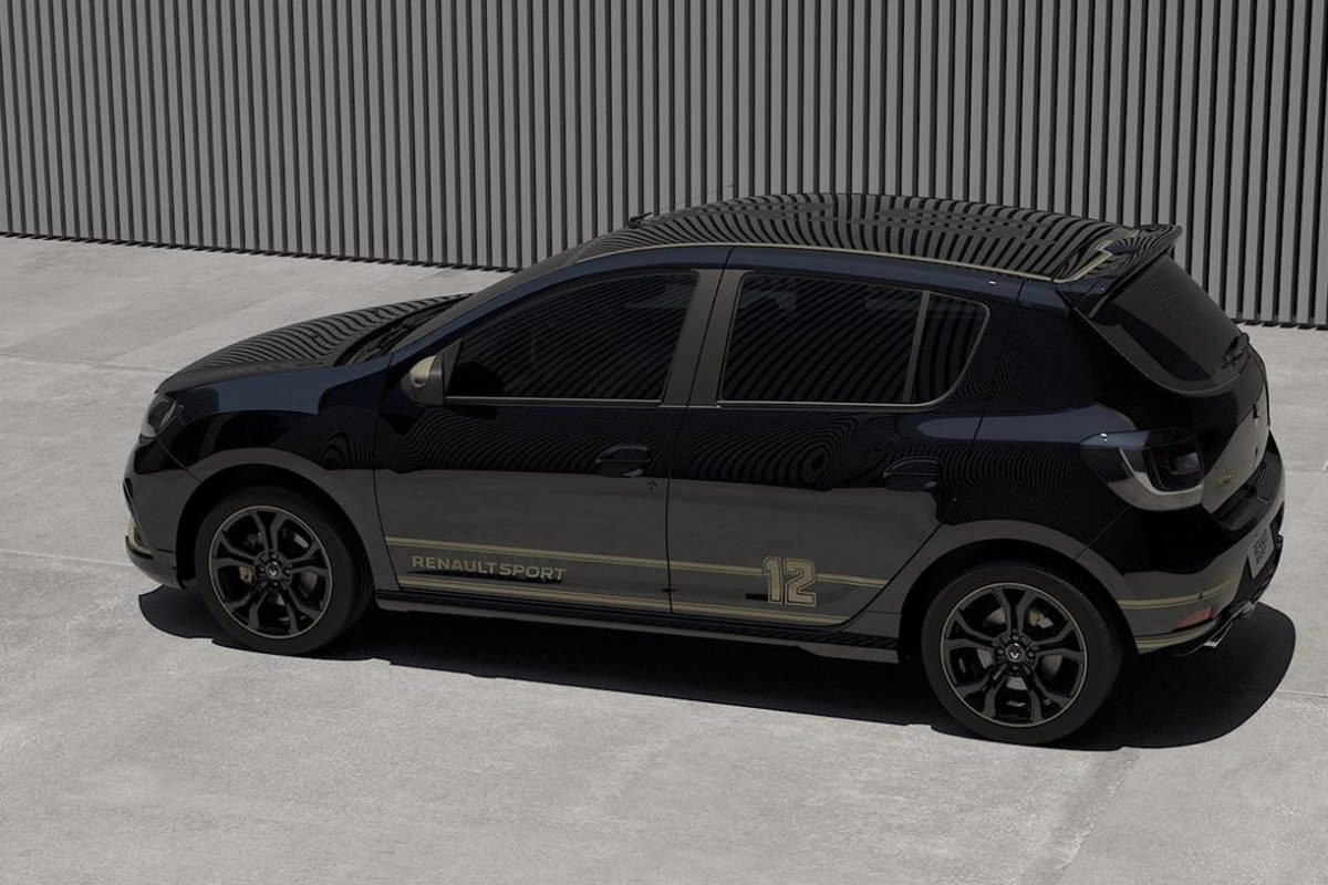RENAULT