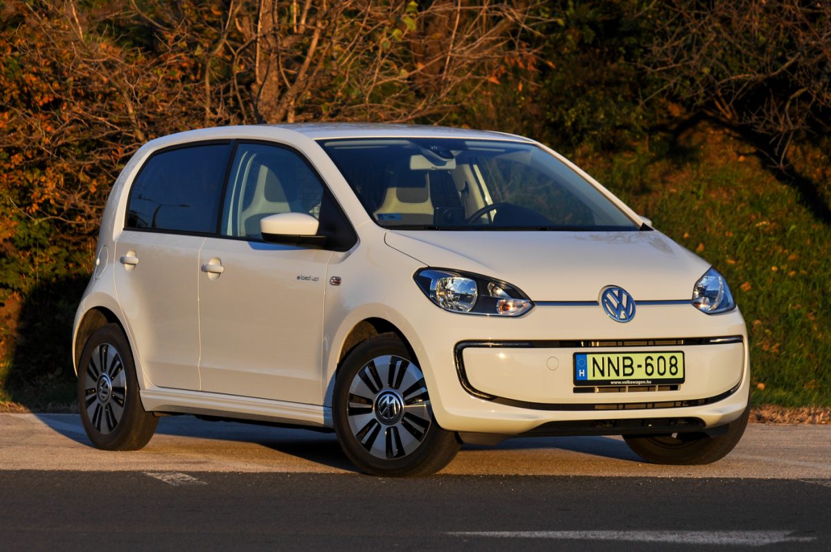 VOLKSWAGEN UP