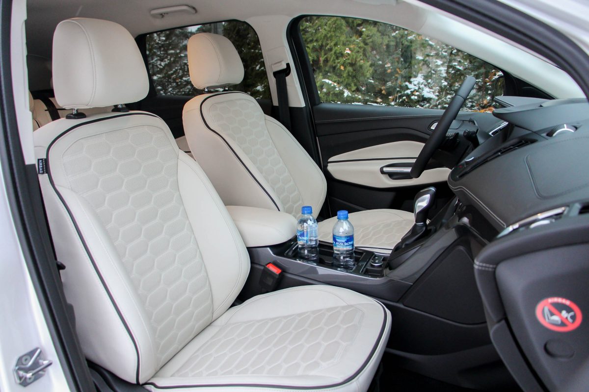 FORD KUGA