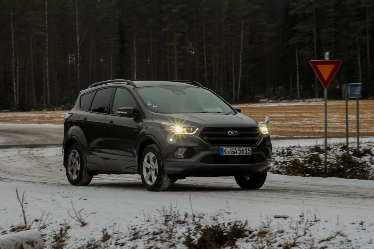 FORD KUGA