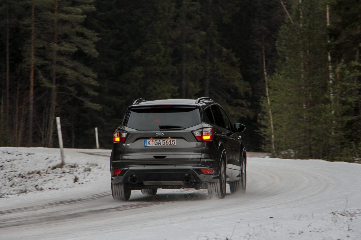 FORD KUGA