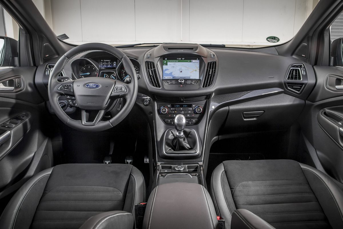 FORD KUGA