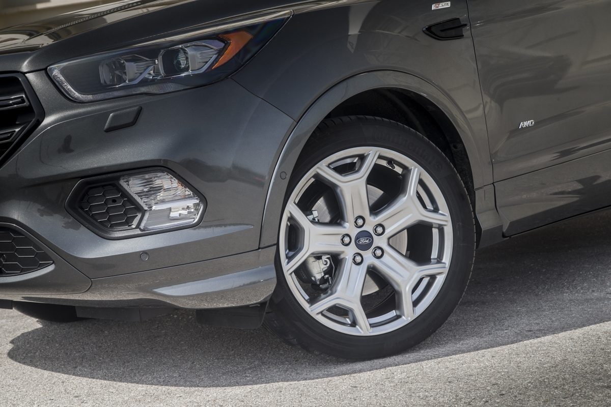 FORD KUGA