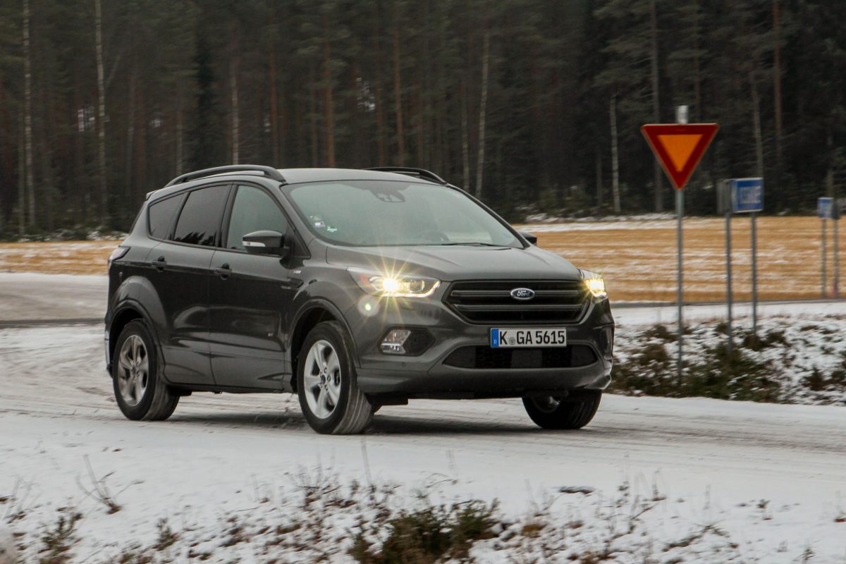 FORD KUGA