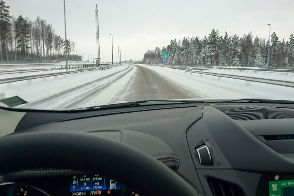 FORD KUGA
