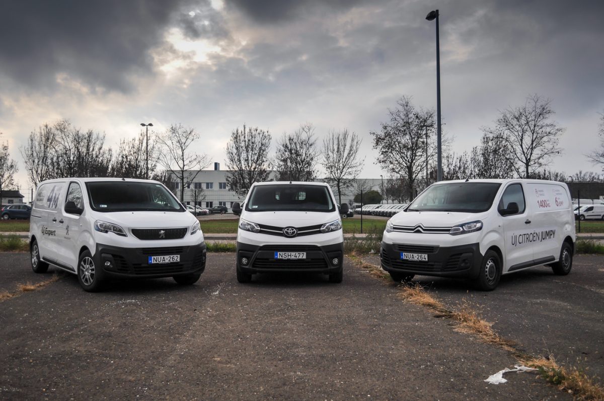 TOYOTA PROACE